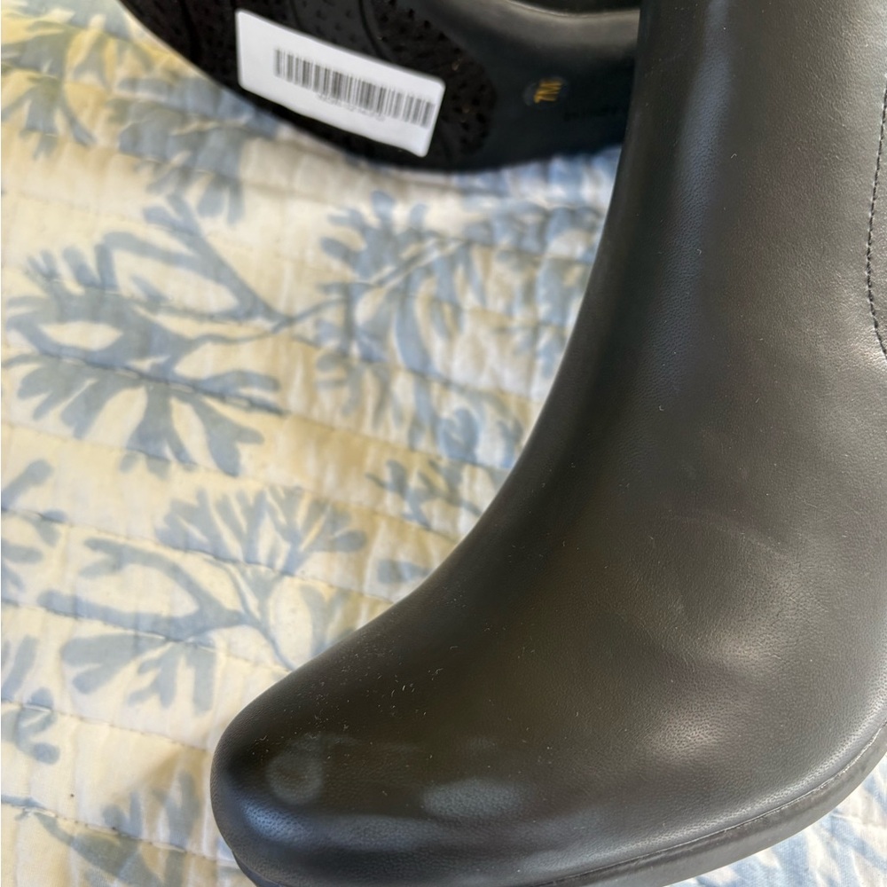 Women’s Easy Spirit Black Ankle Boots Size 7 - Picture 7 of 8